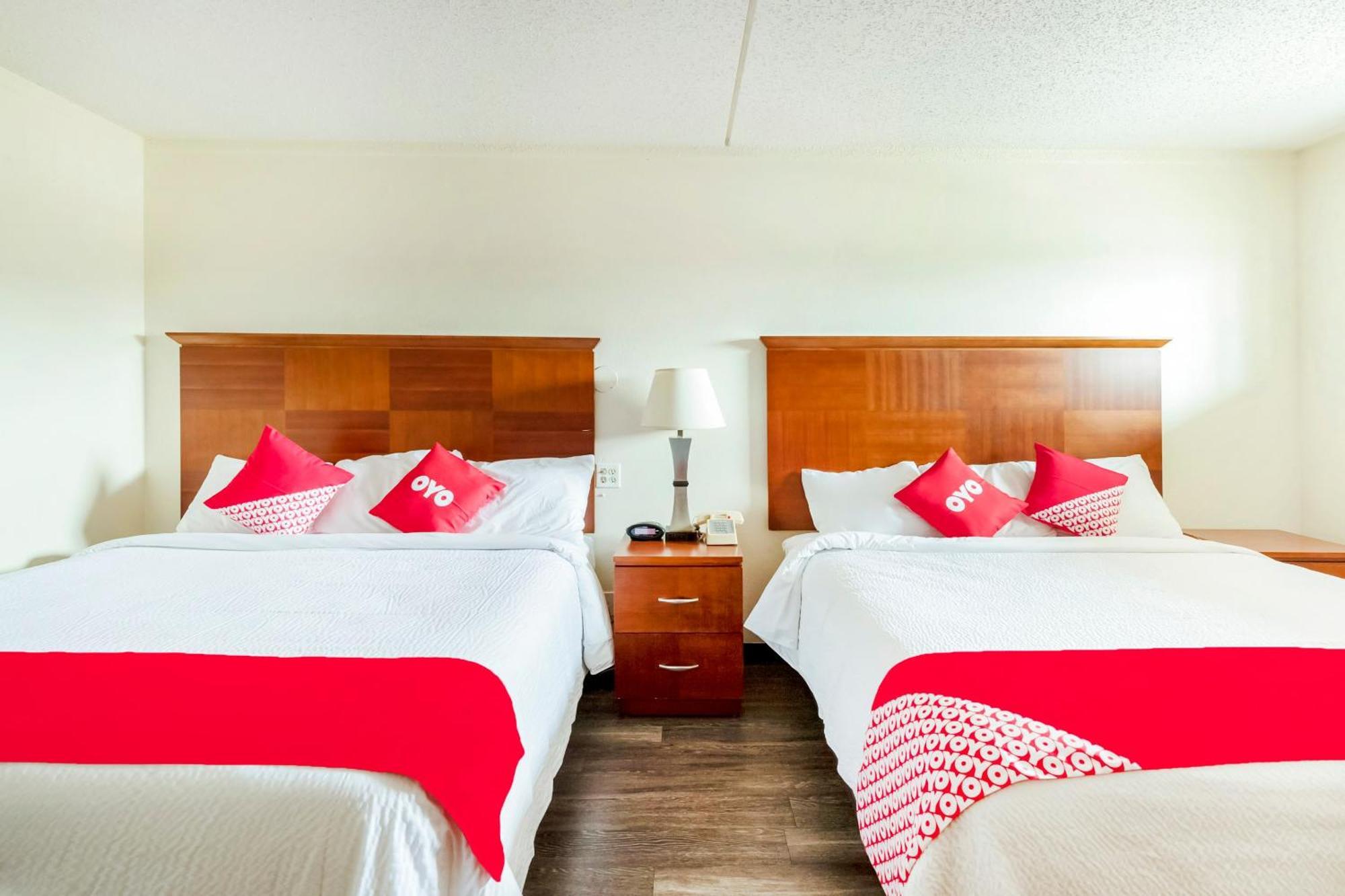 Oyo Hotel San Antonio Lackland Afb Seaworld Hwy 90 W Екстериор снимка