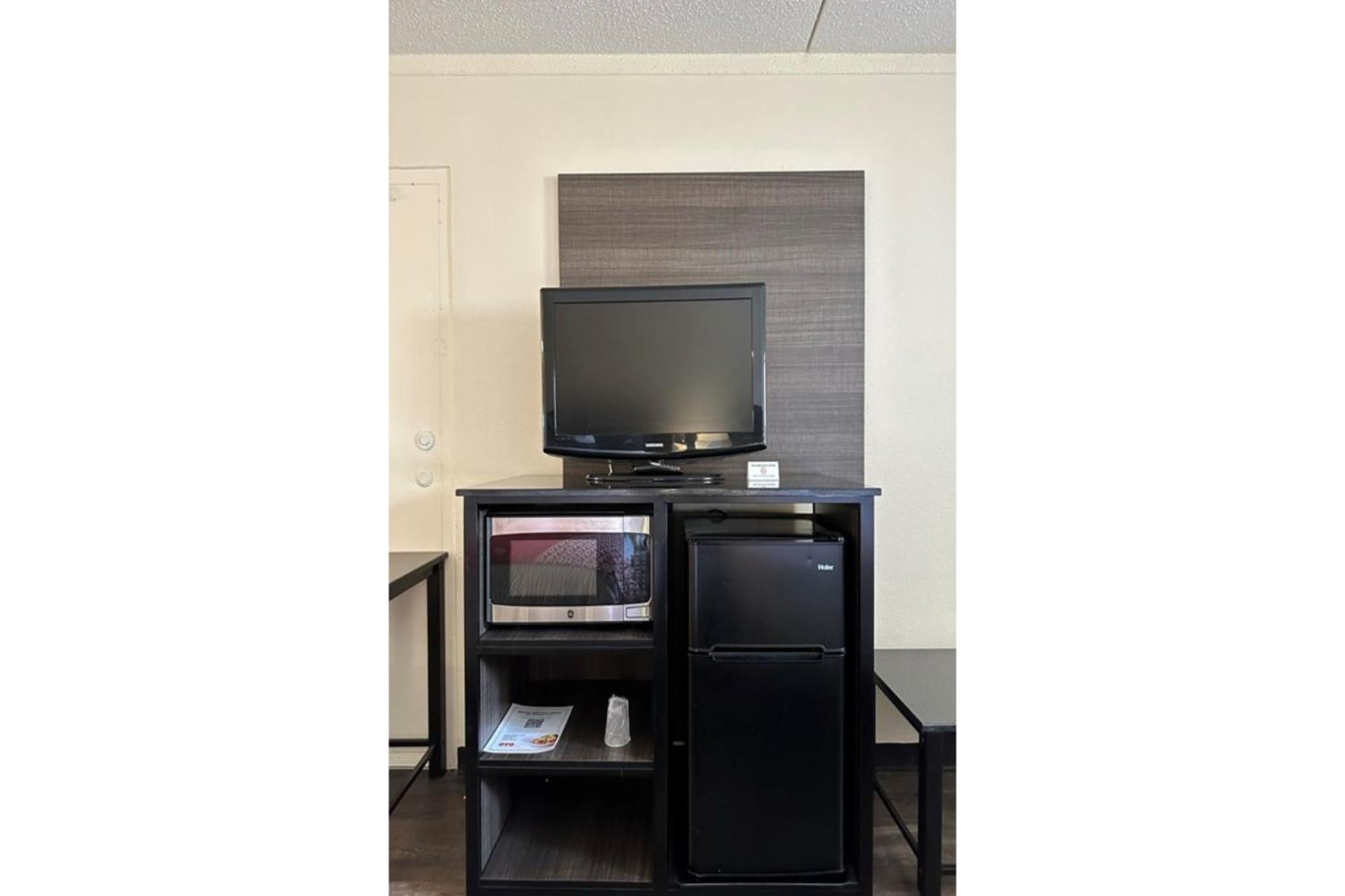 Oyo Hotel San Antonio Lackland Afb Seaworld Hwy 90 W Екстериор снимка