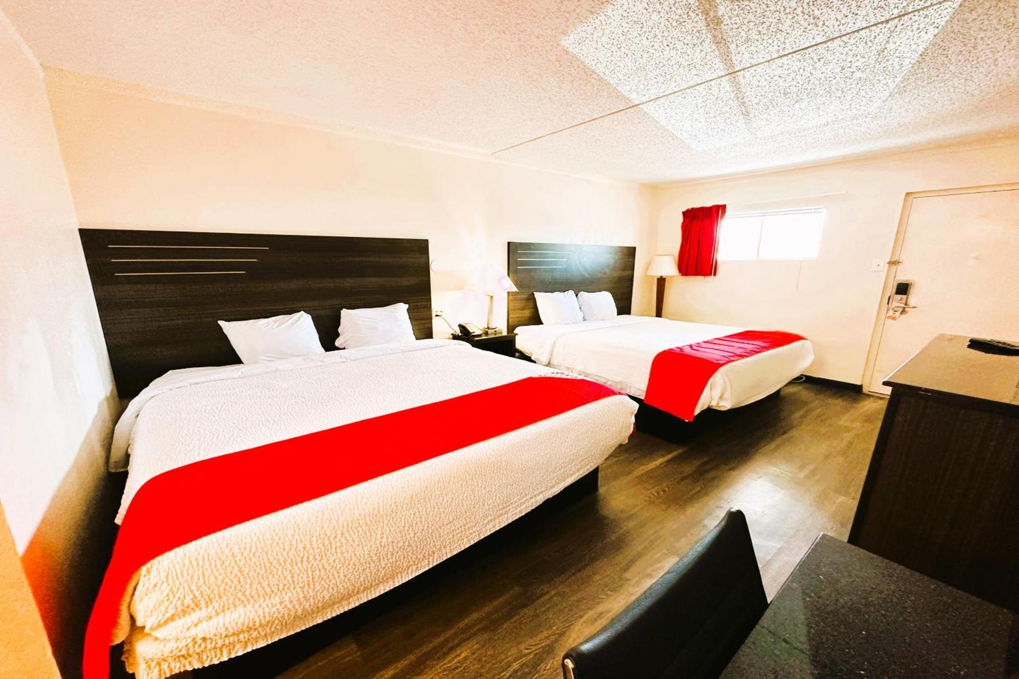 Oyo Hotel San Antonio Lackland Afb Seaworld Hwy 90 W Екстериор снимка