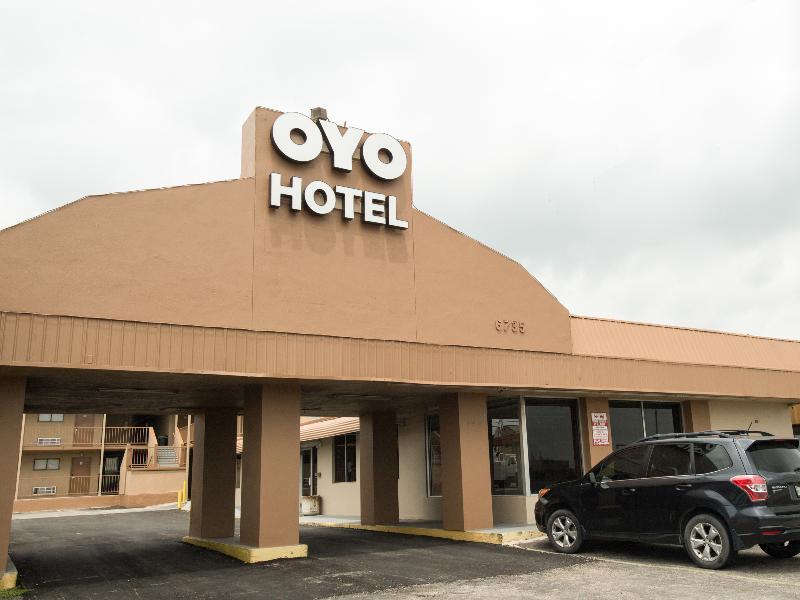 Oyo Hotel San Antonio Lackland Afb Seaworld Hwy 90 W Екстериор снимка